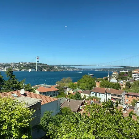 Delightful With Backyard And Bosphorus View In Uskudar * Istanbul